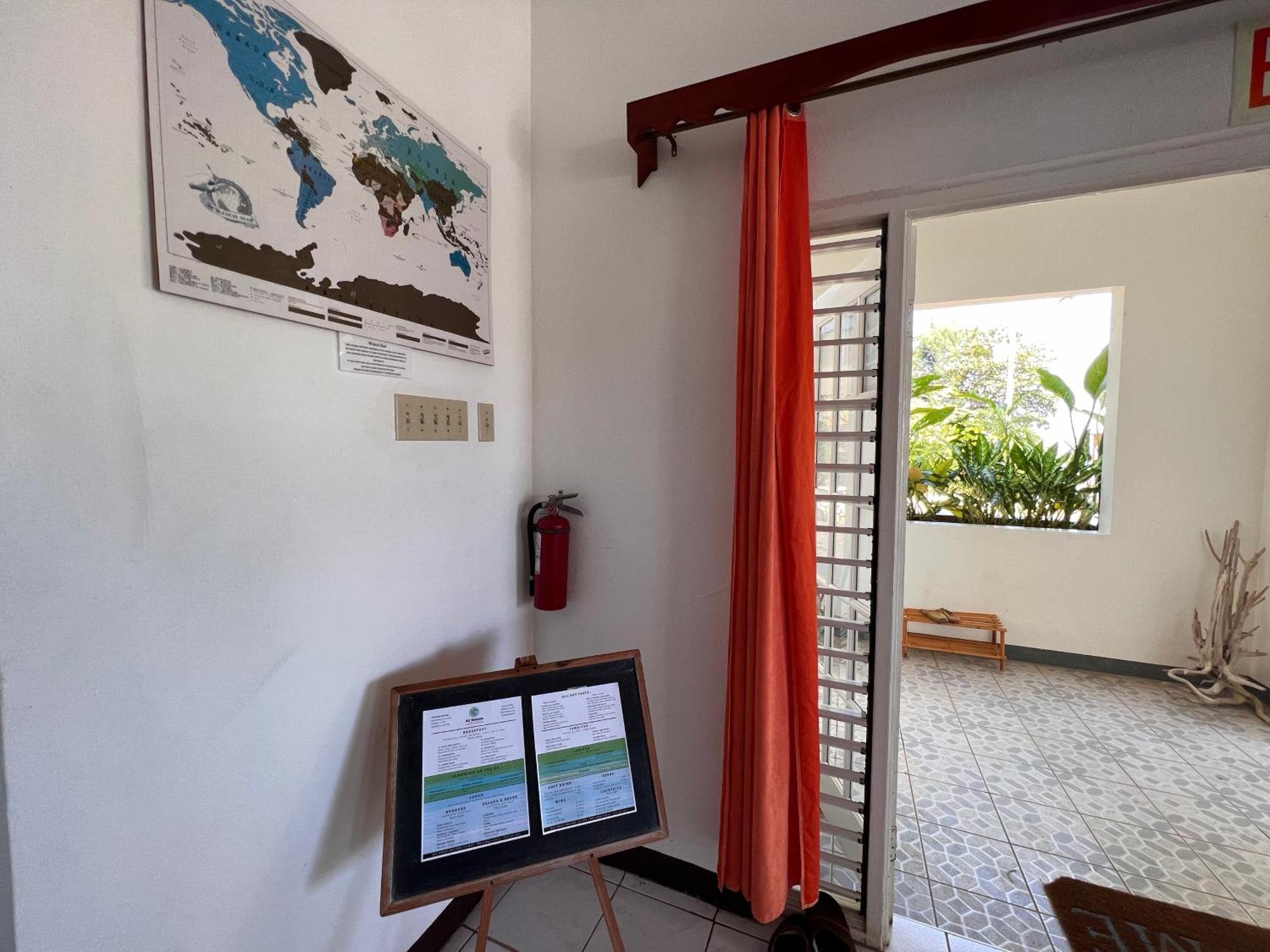 All Nations Guest House Πορτ Αντόνιο Δωμάτιο φωτογραφία